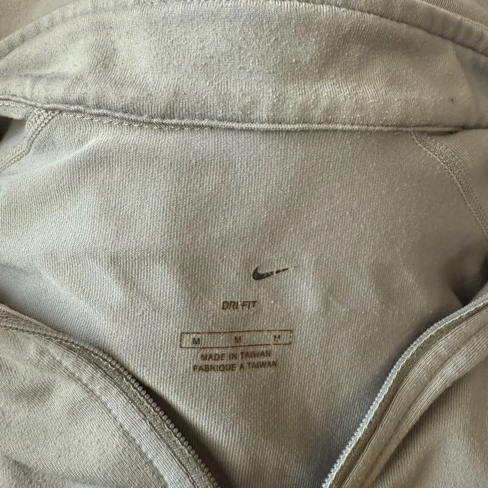 Nike Women’s Light Gray and Bright Orange Jacket